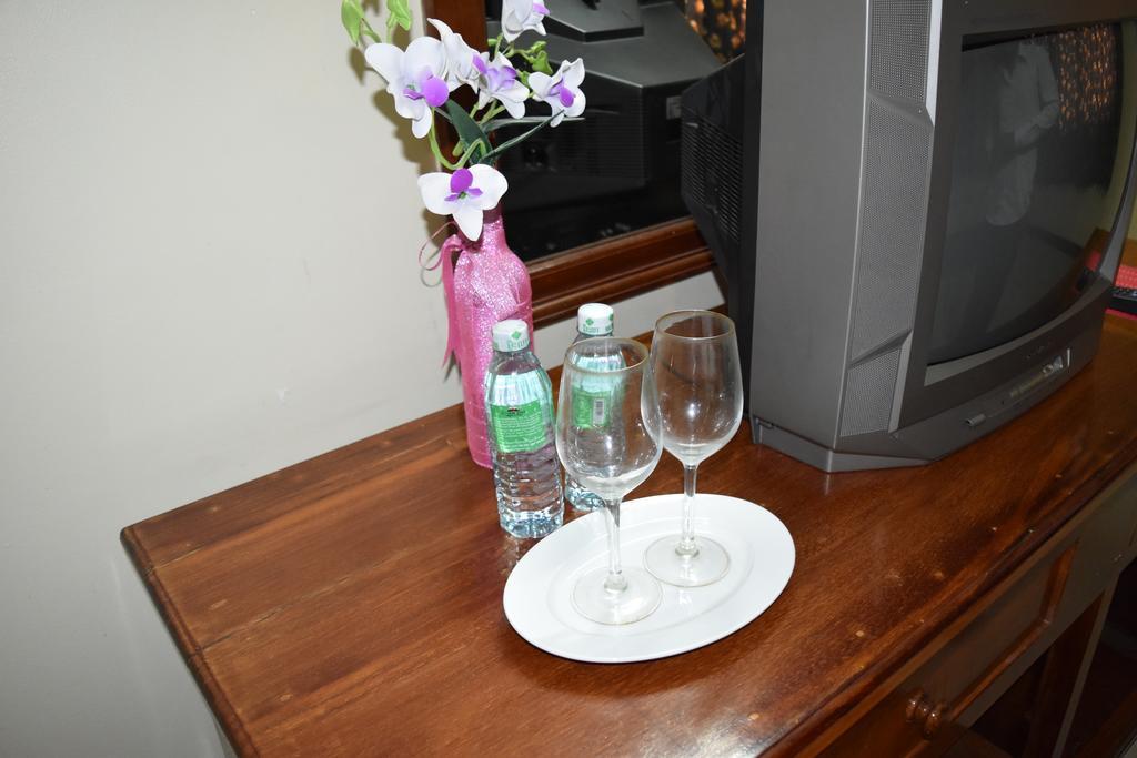 Tan Kimlong Guesthouse เสียมราฐ ภายนอก รูปภาพ
