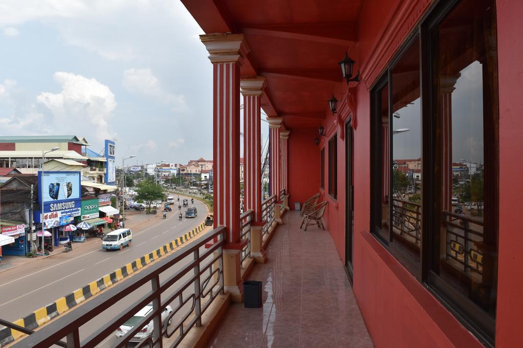 Tan Kimlong Guesthouse เสียมราฐ ภายนอก รูปภาพ