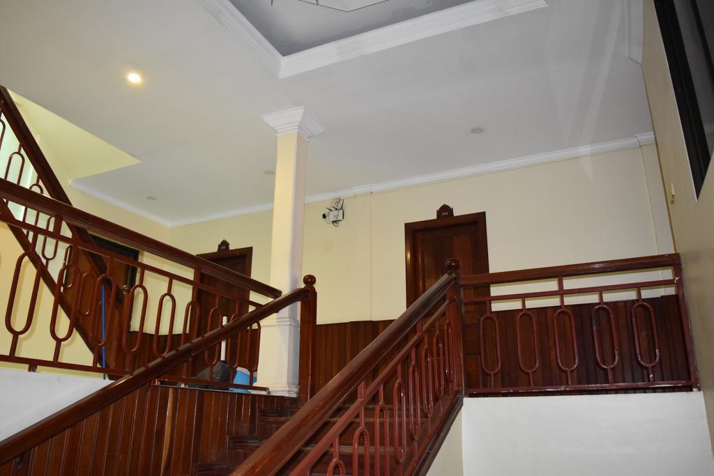 Tan Kimlong Guesthouse เสียมราฐ ภายนอก รูปภาพ