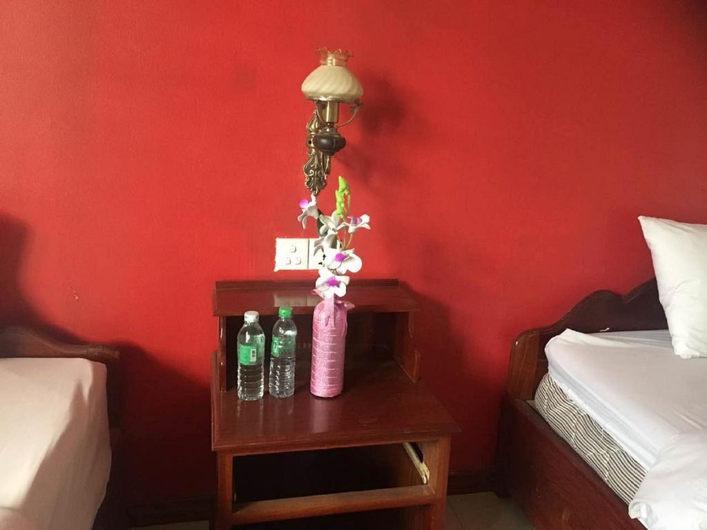 Tan Kimlong Guesthouse เสียมราฐ ภายนอก รูปภาพ
